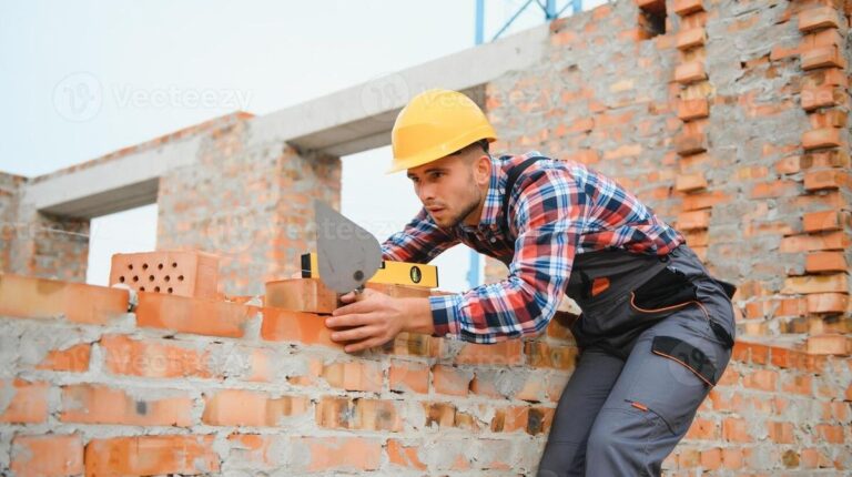 Proses pembangunan proyek rumah subsidi terdekat dengan material dinding bata ringan berkualitas.